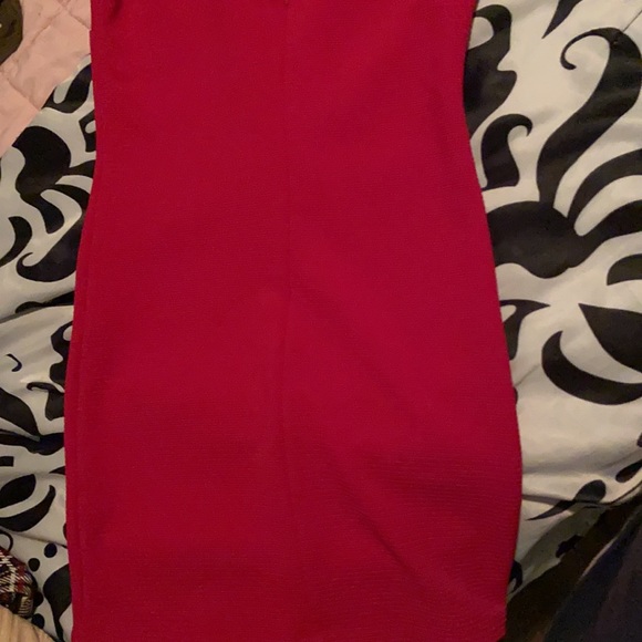 Red, zip up casual short dress - Picture 6 of 6
